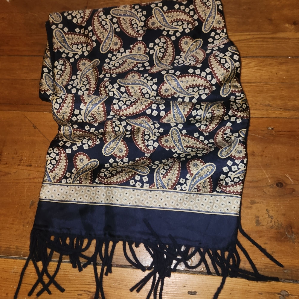 Handwoven Fringed Blue and Tan Paisley Scarf with Label Geoffrey Beene 100% Silk